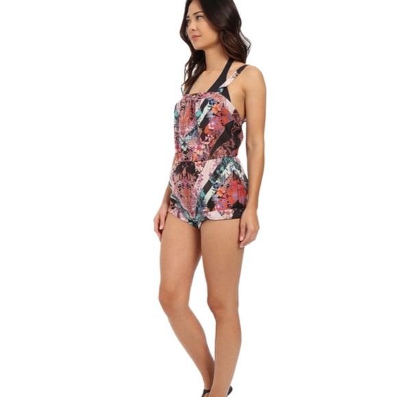 Beach Riot Romper - Picture 2 of 7